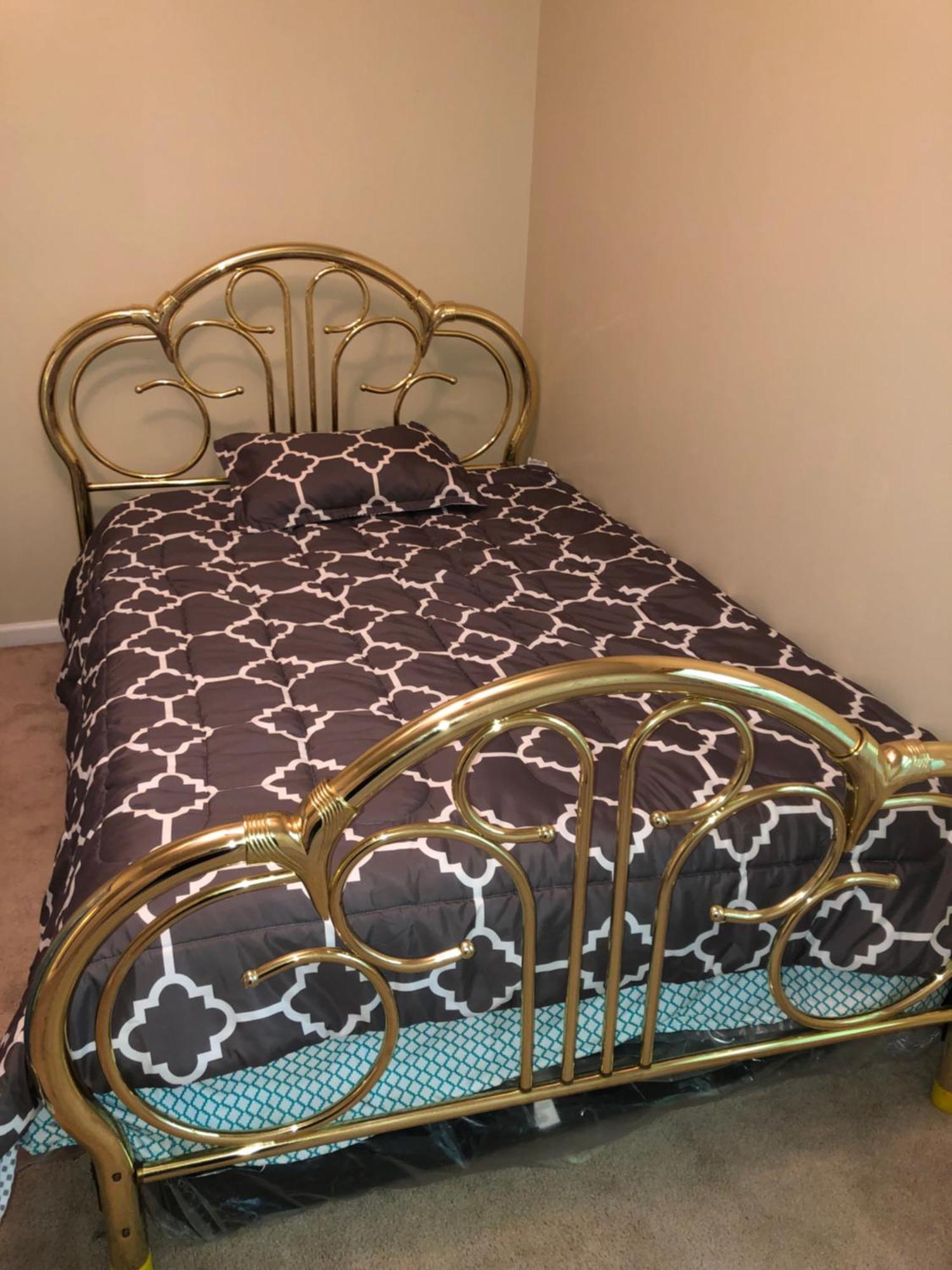 Entire Townhome Available Near Nice Park Library And Shopping Γουίνστον-Σάλεμ Εξωτερικό φωτογραφία